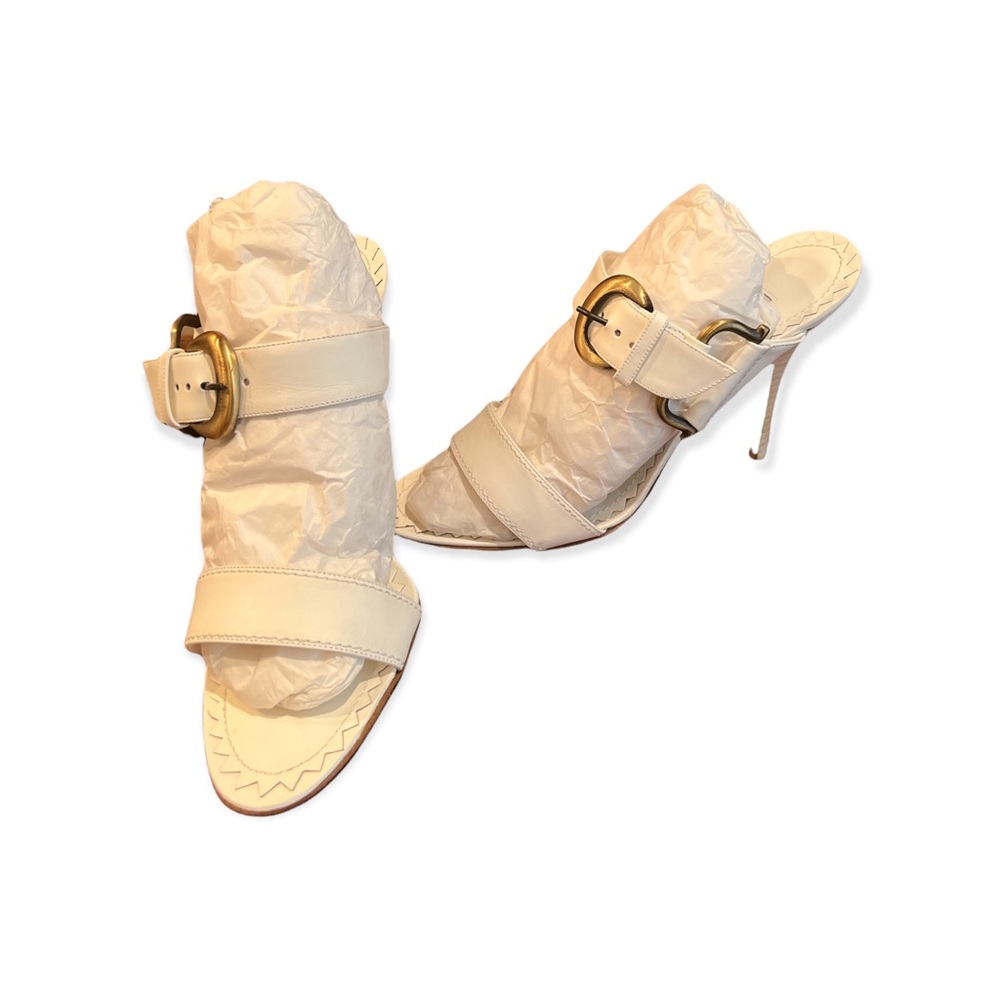Manolo Blahnik sandals. Size 38.5